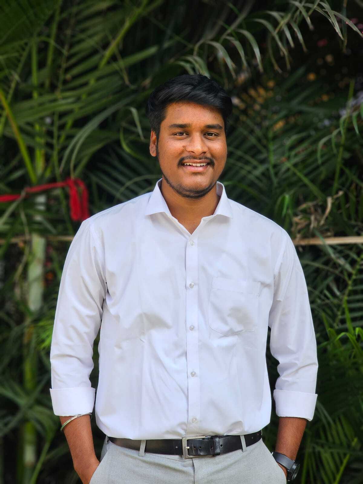 Mangesh Student Accommodation Expert