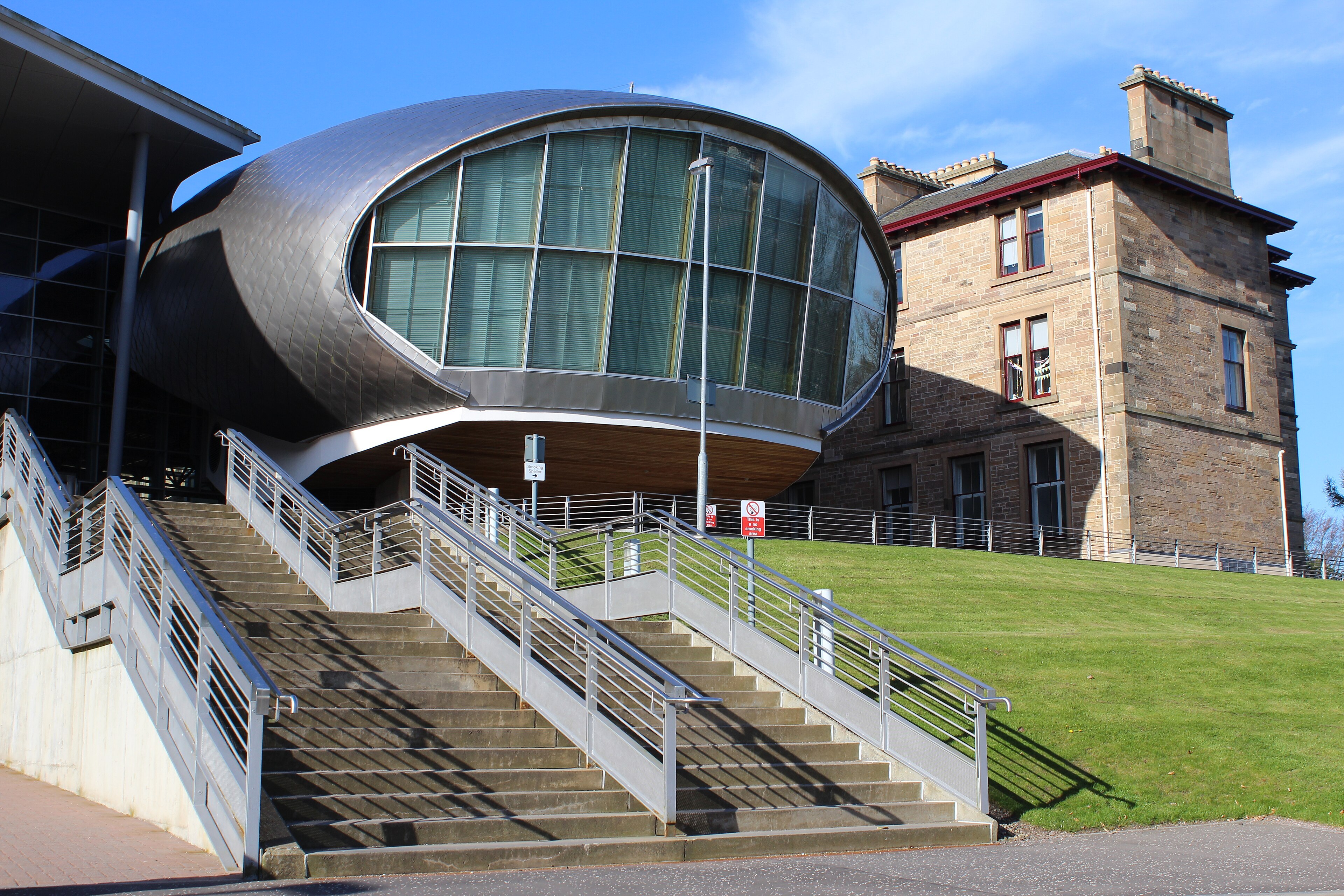 Student Life, Jobs, and Accommodation: The Real Edinburgh Napier University Experience