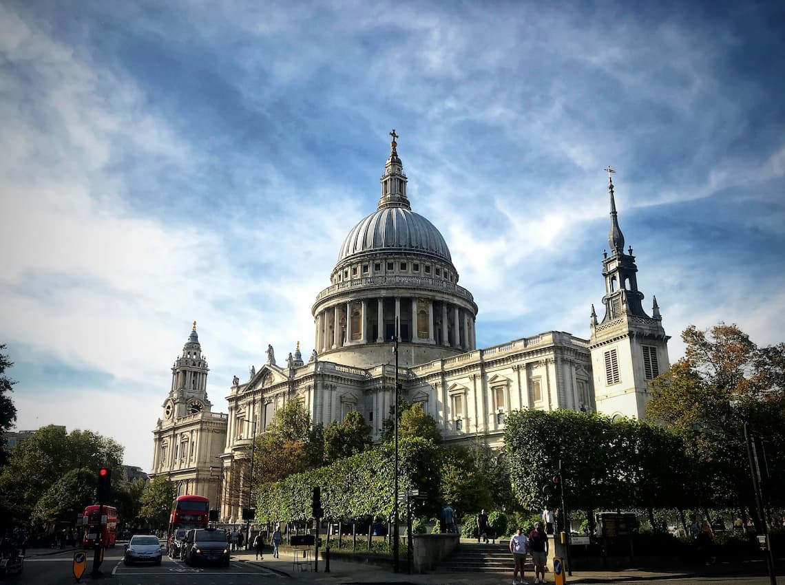 Top 10 Richest Areas in London for Luxury Living