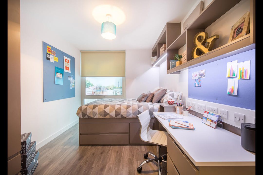 Image of Arbury Court, Kingston upon Thames