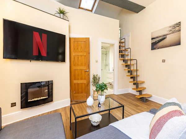 Image of Ashton House, Manchester