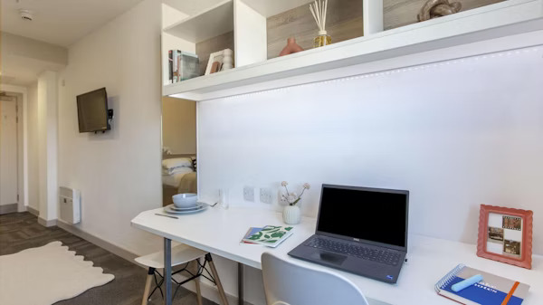 Image of Berkshire House, Reading