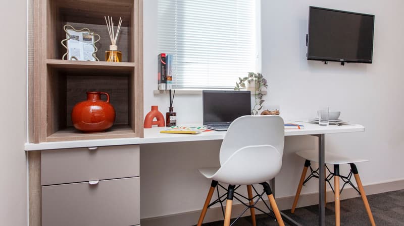 Image of Berkshire House, Reading