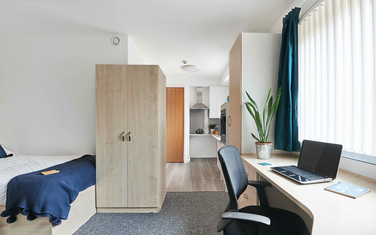 Image of Bernard Myers, London