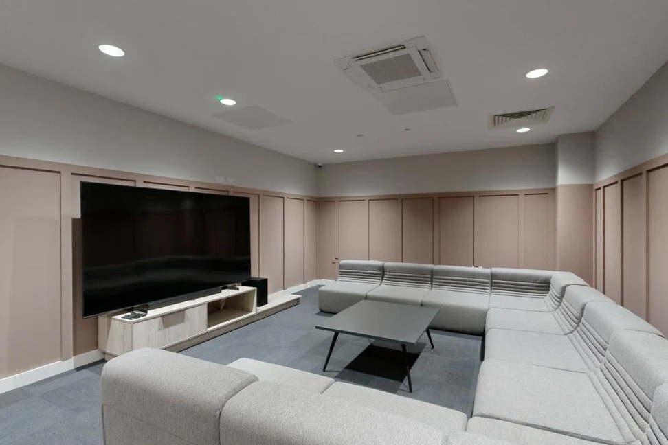 Image of Briggate Studios, Leeds