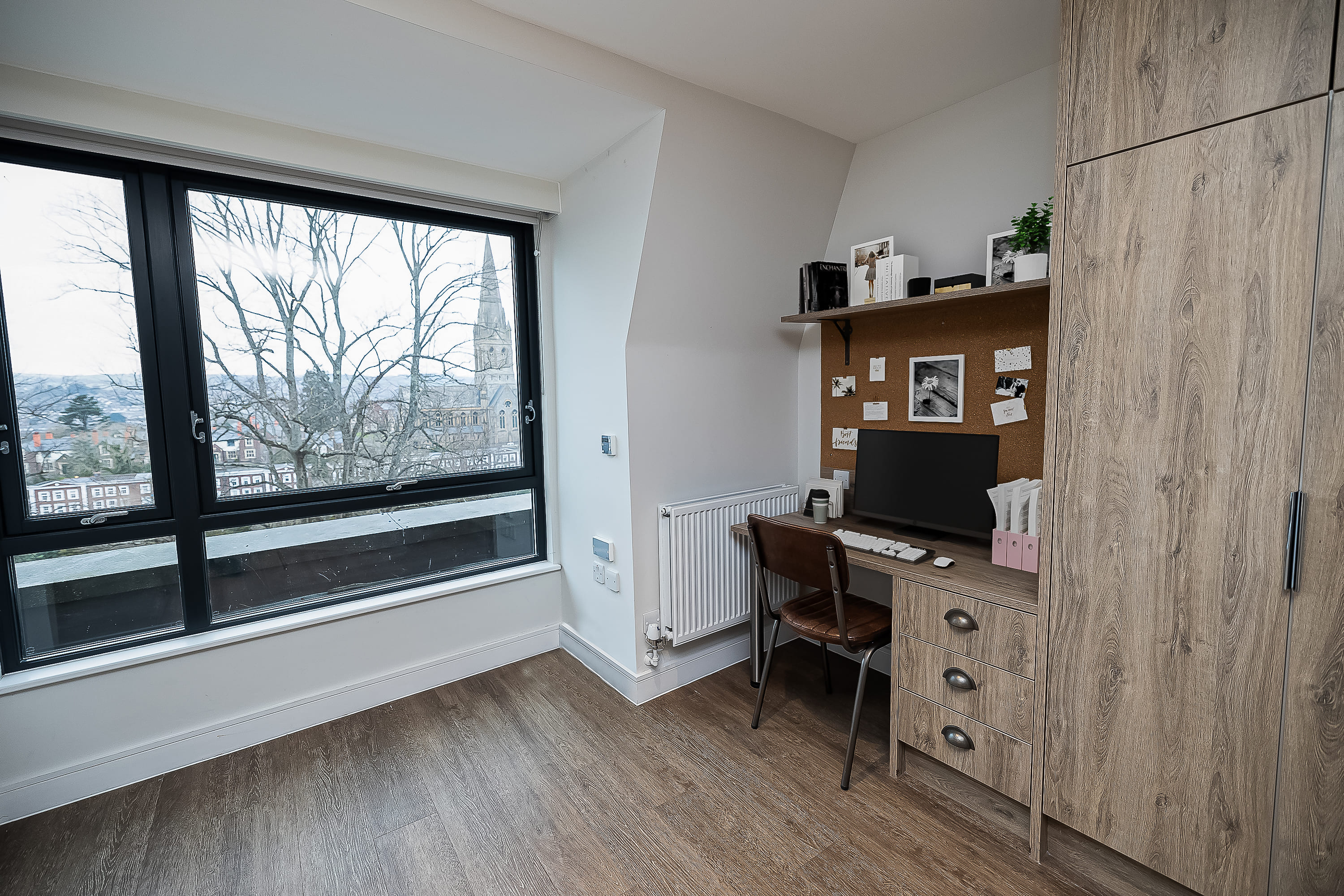 Image of Canvas Quintana Gate, Exeter