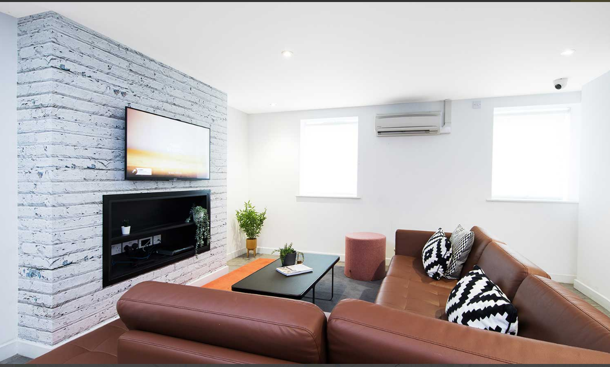 Image of Castle Court, Leicester