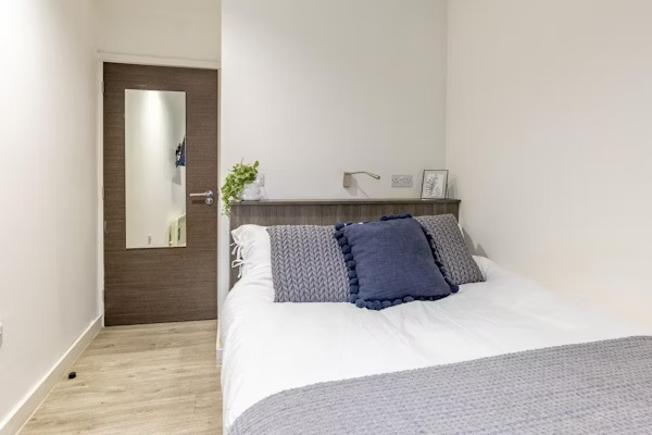 Image of Centre Gate, Bristol