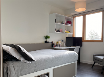 Image of Charles Morton Court, London