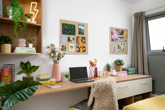 Image of Charlton Court, Bath