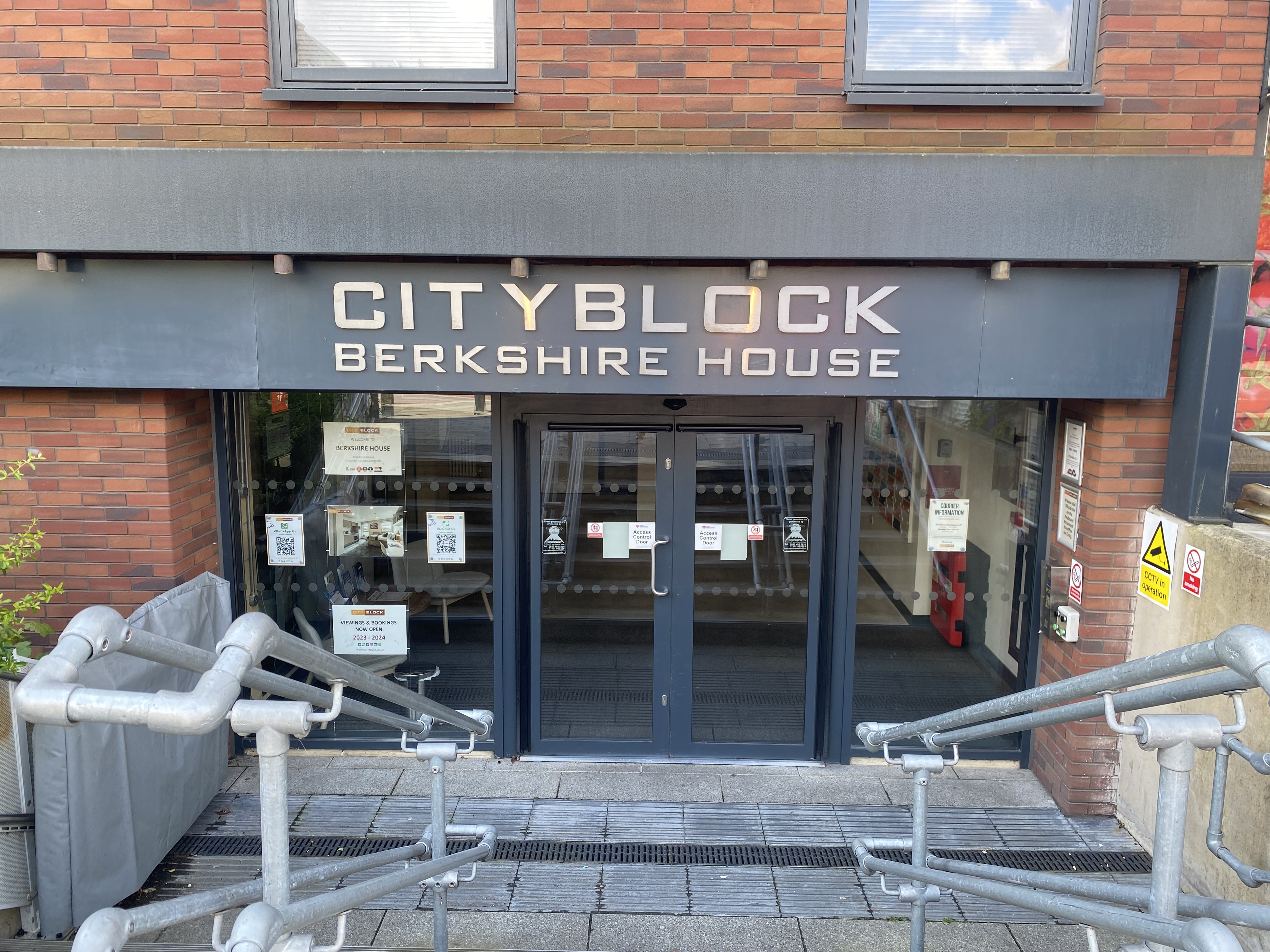 Image of City Block, Reading