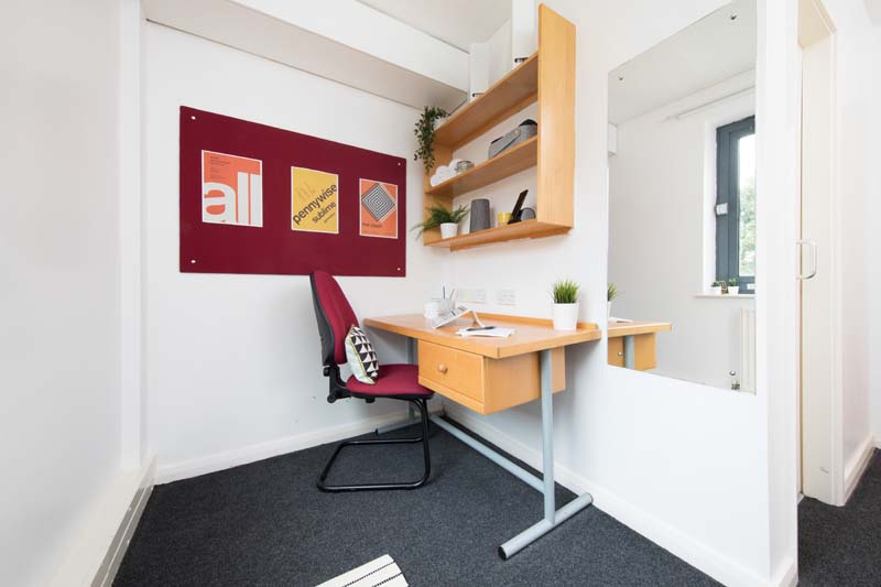 Image of Clarence Dock Village, Leeds