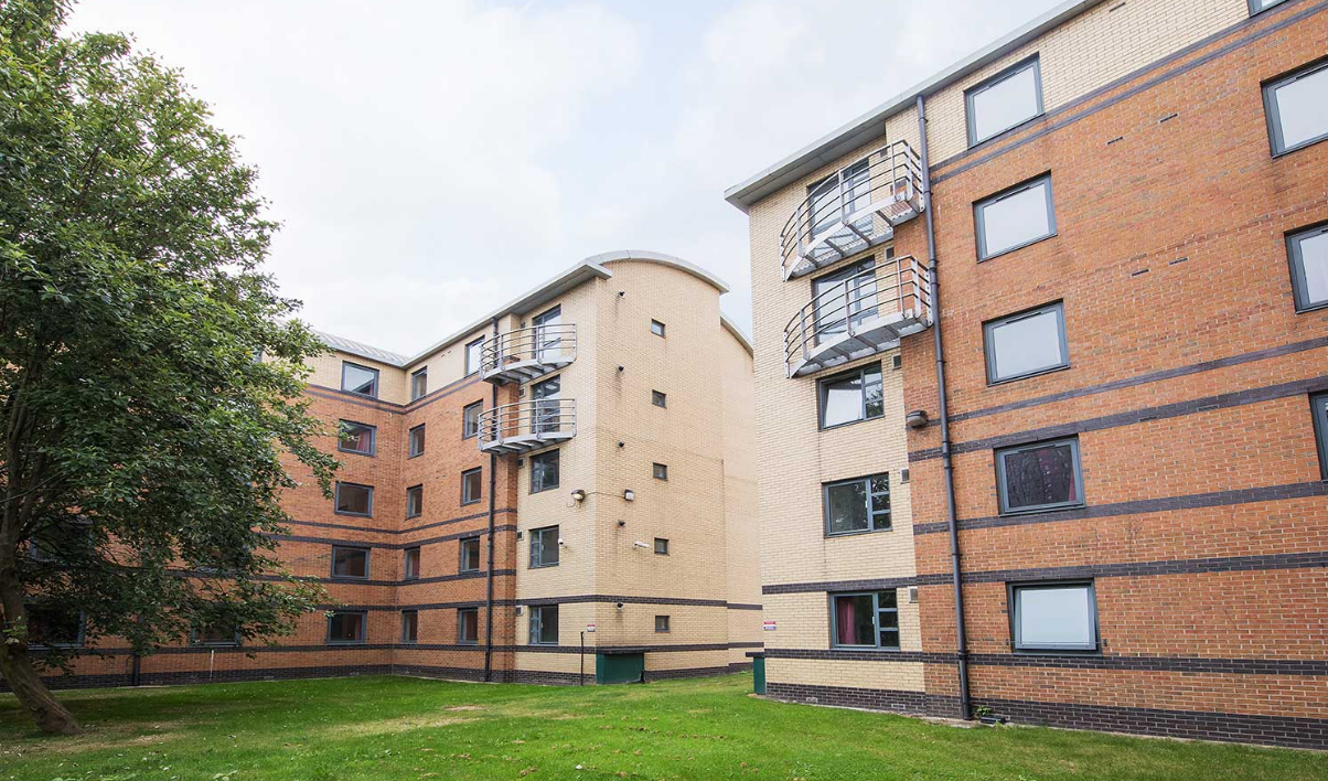 Image of Clarence Dock Village, Leeds