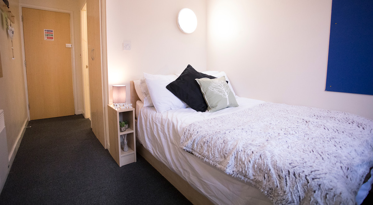 Image of College Court, Stoke-on-Trent