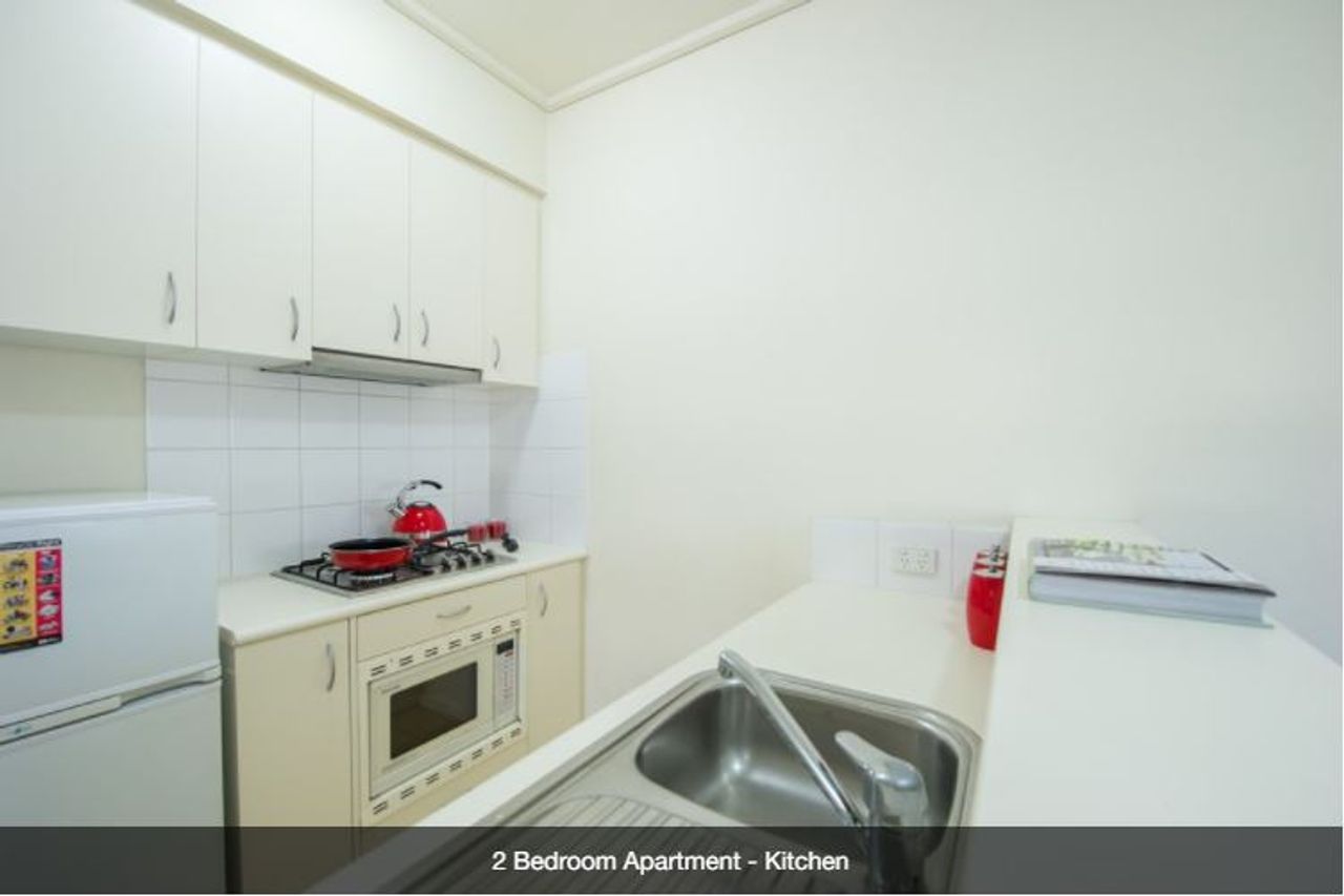 Image of College Square on Lygon, Melbourne