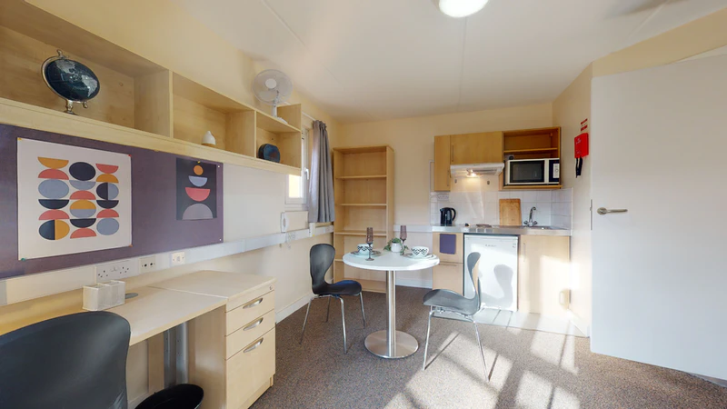 Image of Creek Court, London