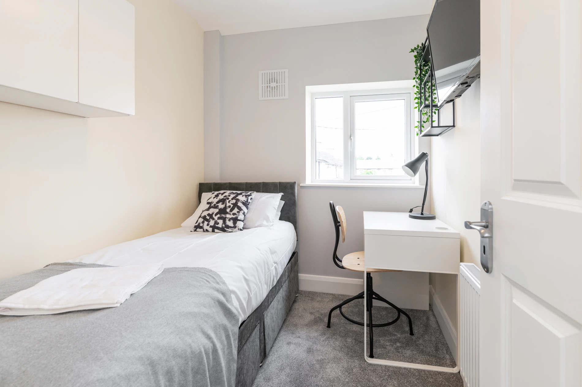 Image of Crescent Gardens Apartment II, Dublin 3