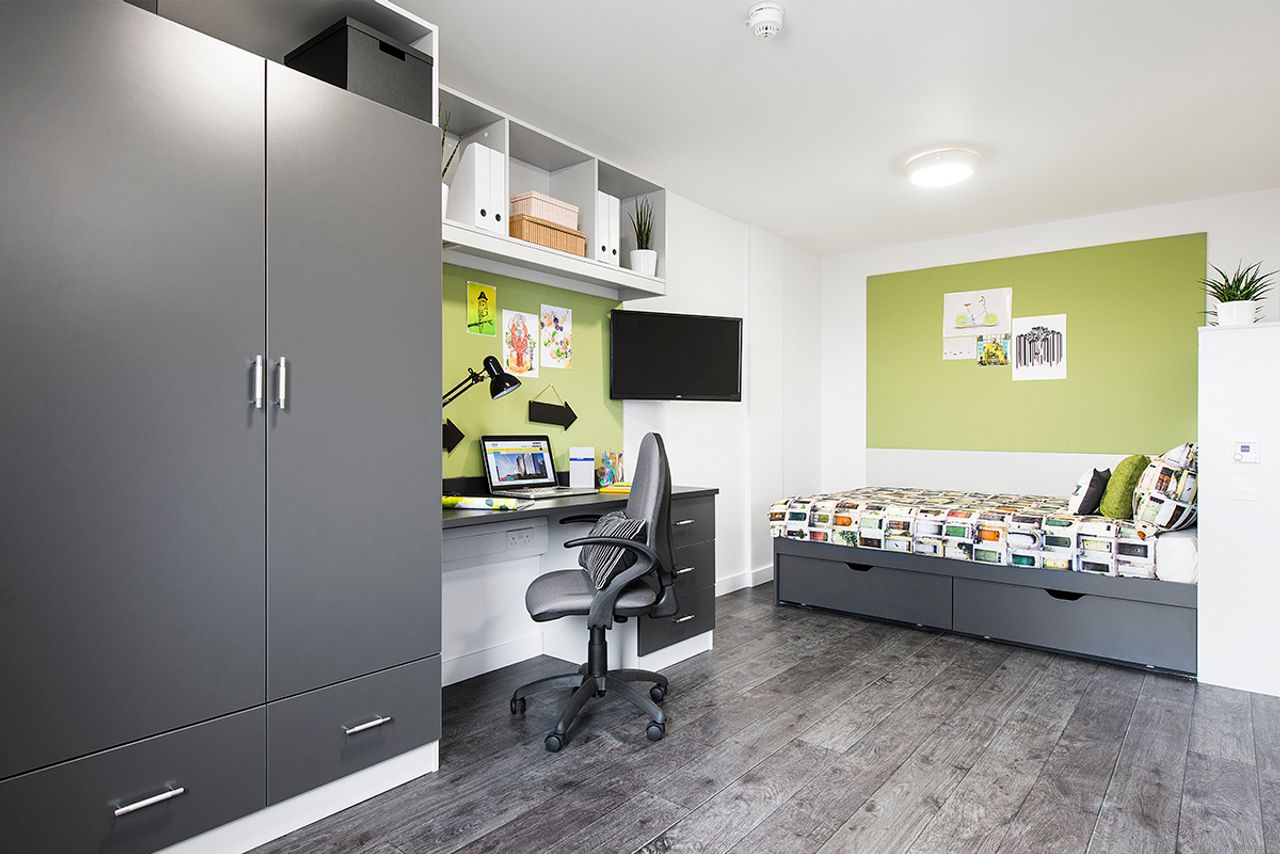 Image of Crescent Place, Southampton