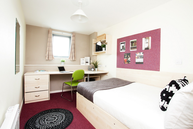 Image of Crown House, Reading