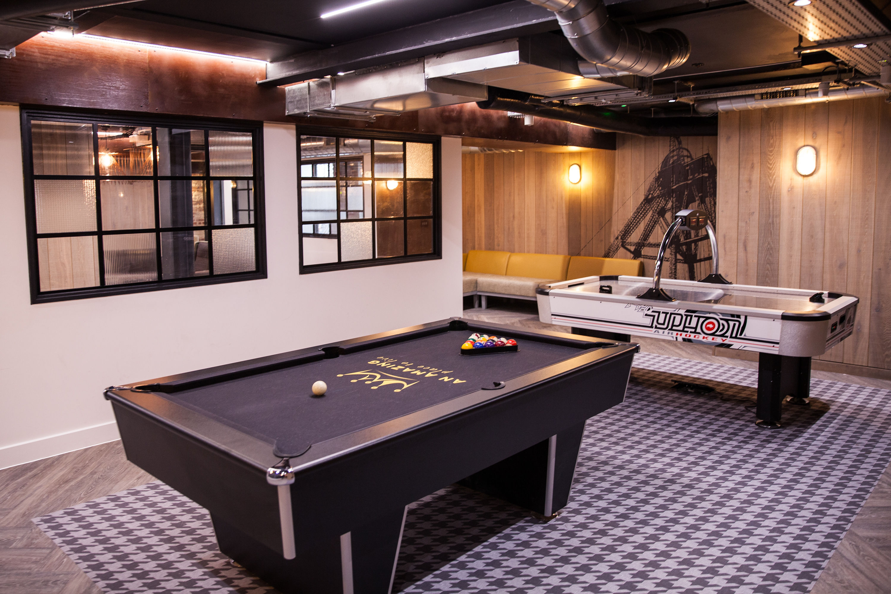 Image of Crown Place, Cardiff