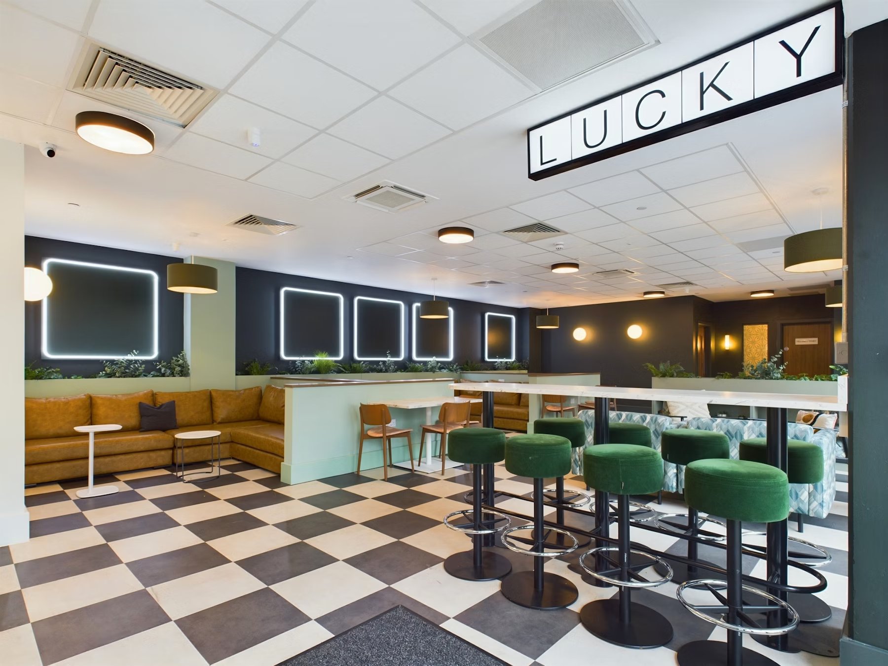 Image of Crown Place, Nottingham