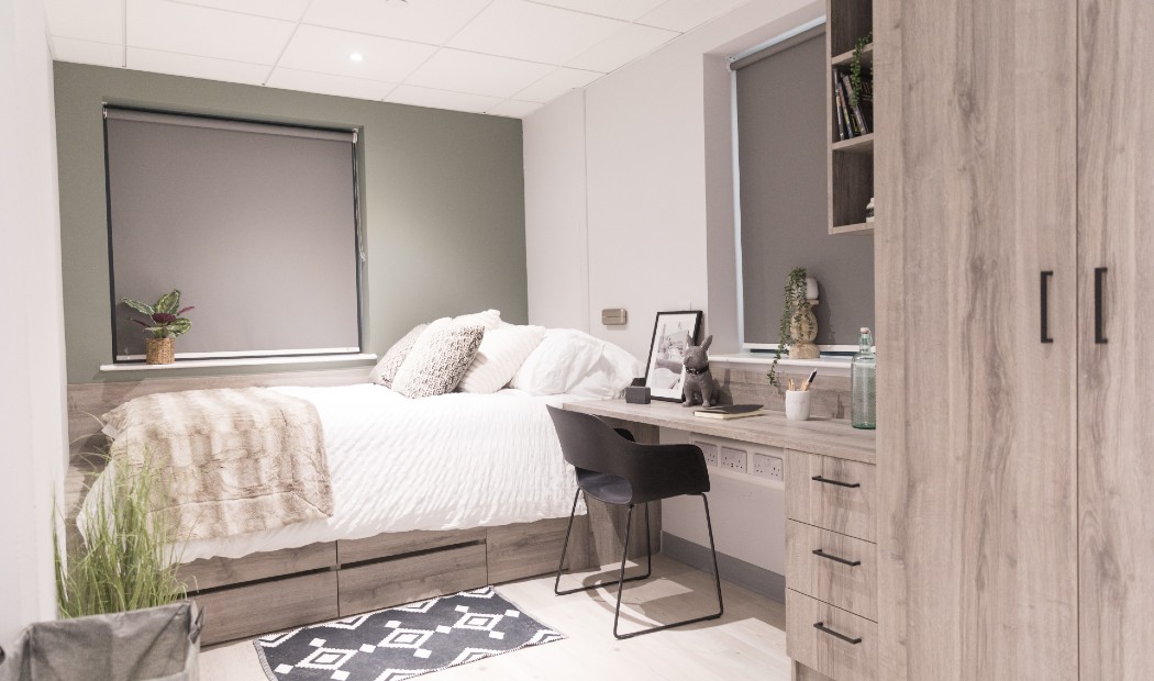 Image of Crown Place, Swansea