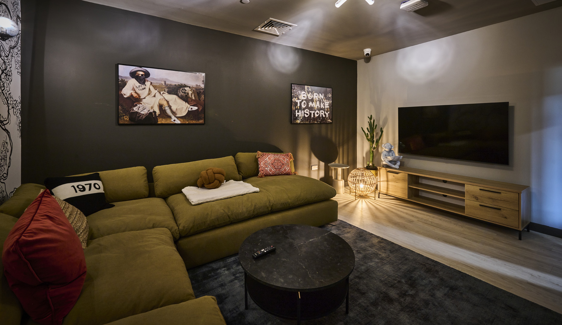 Image of Deakins Place, Nottingham