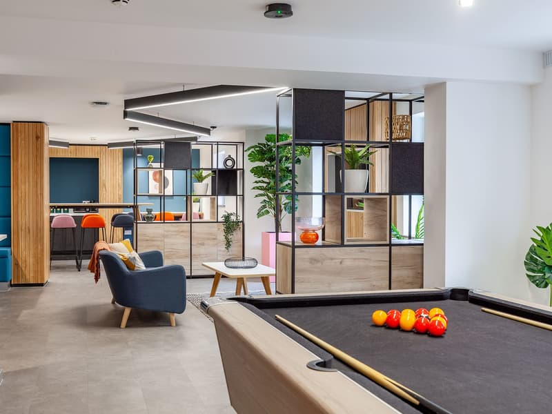 Image of Devonshire Courtyard, Sheffield