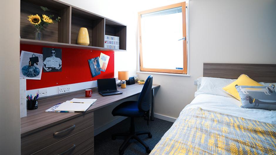 Image of Don Gratton House, London