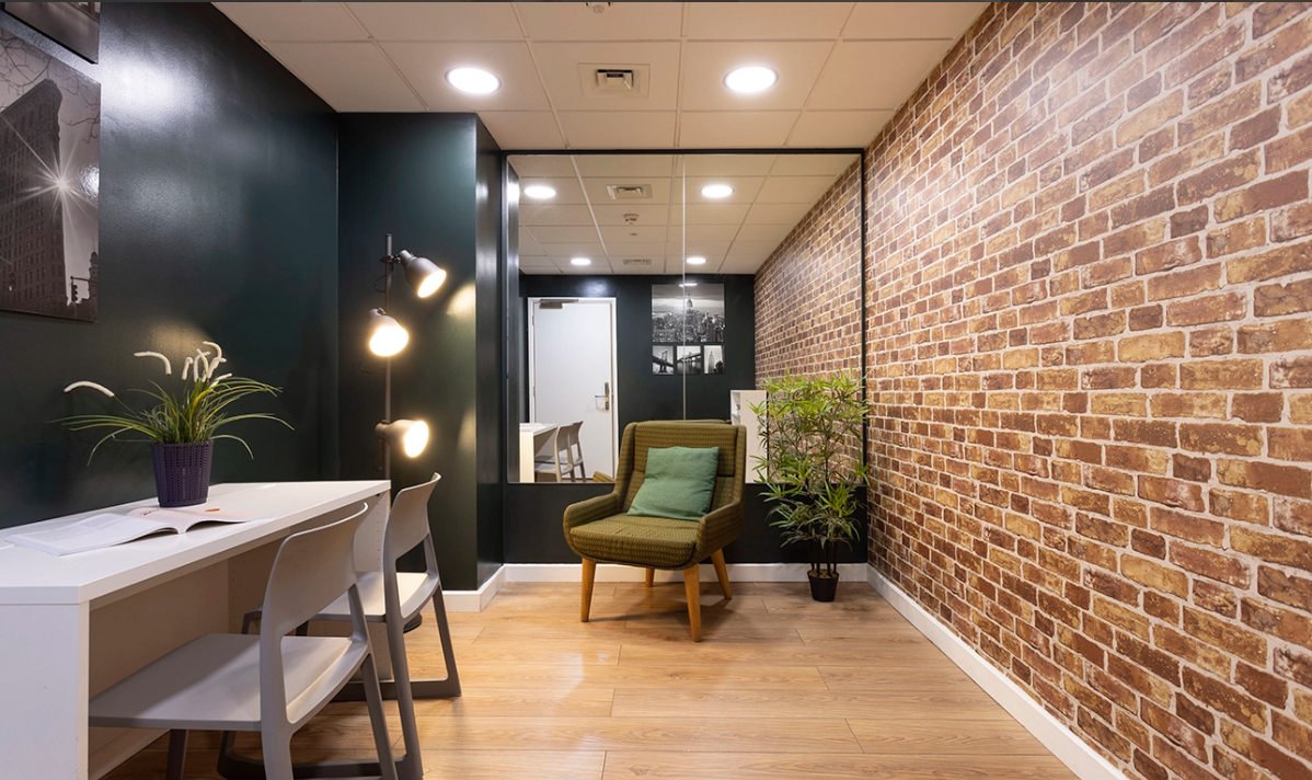 Image of Drapery Place, London