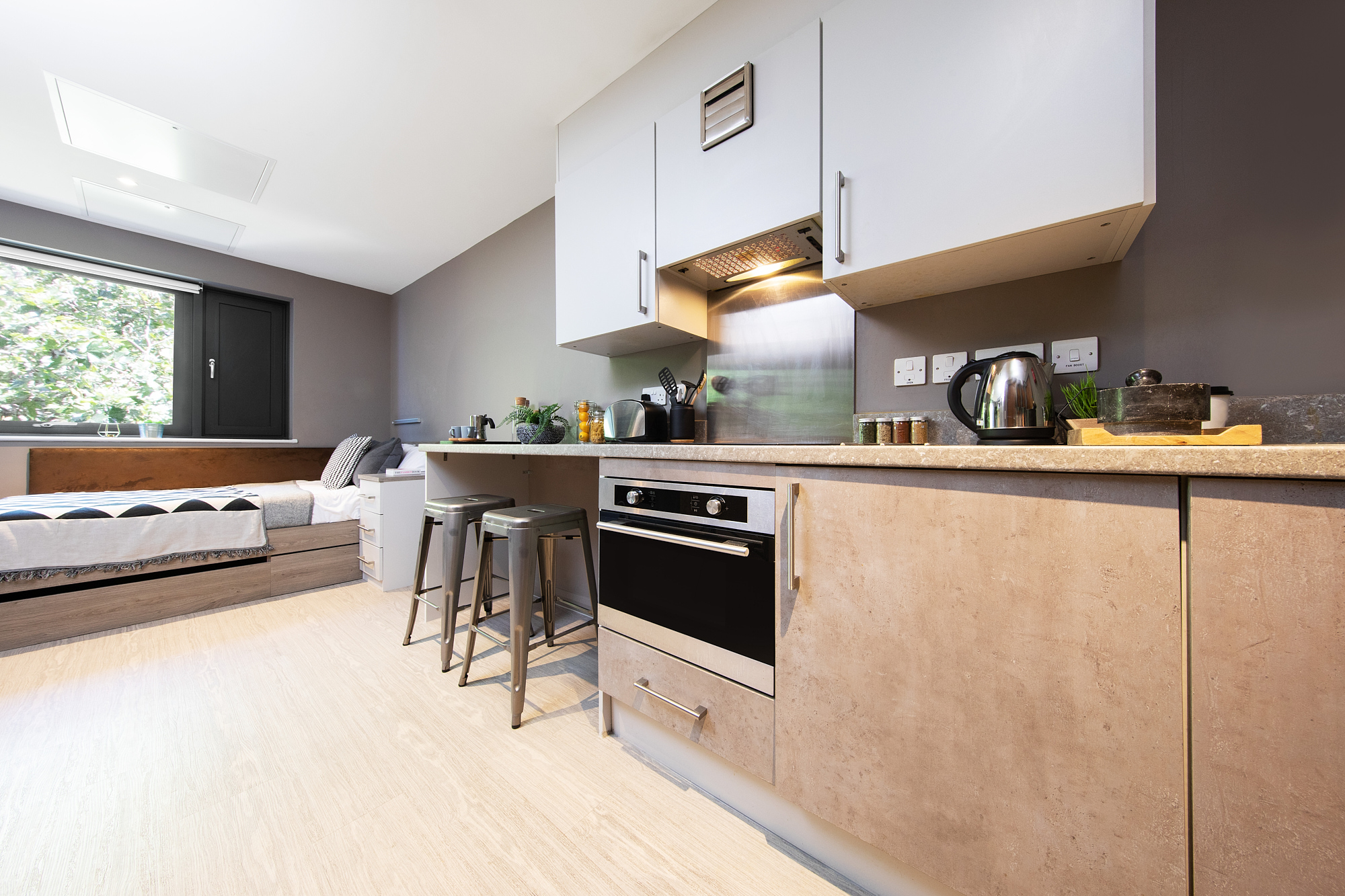 Image of Eclipse, Cardiff