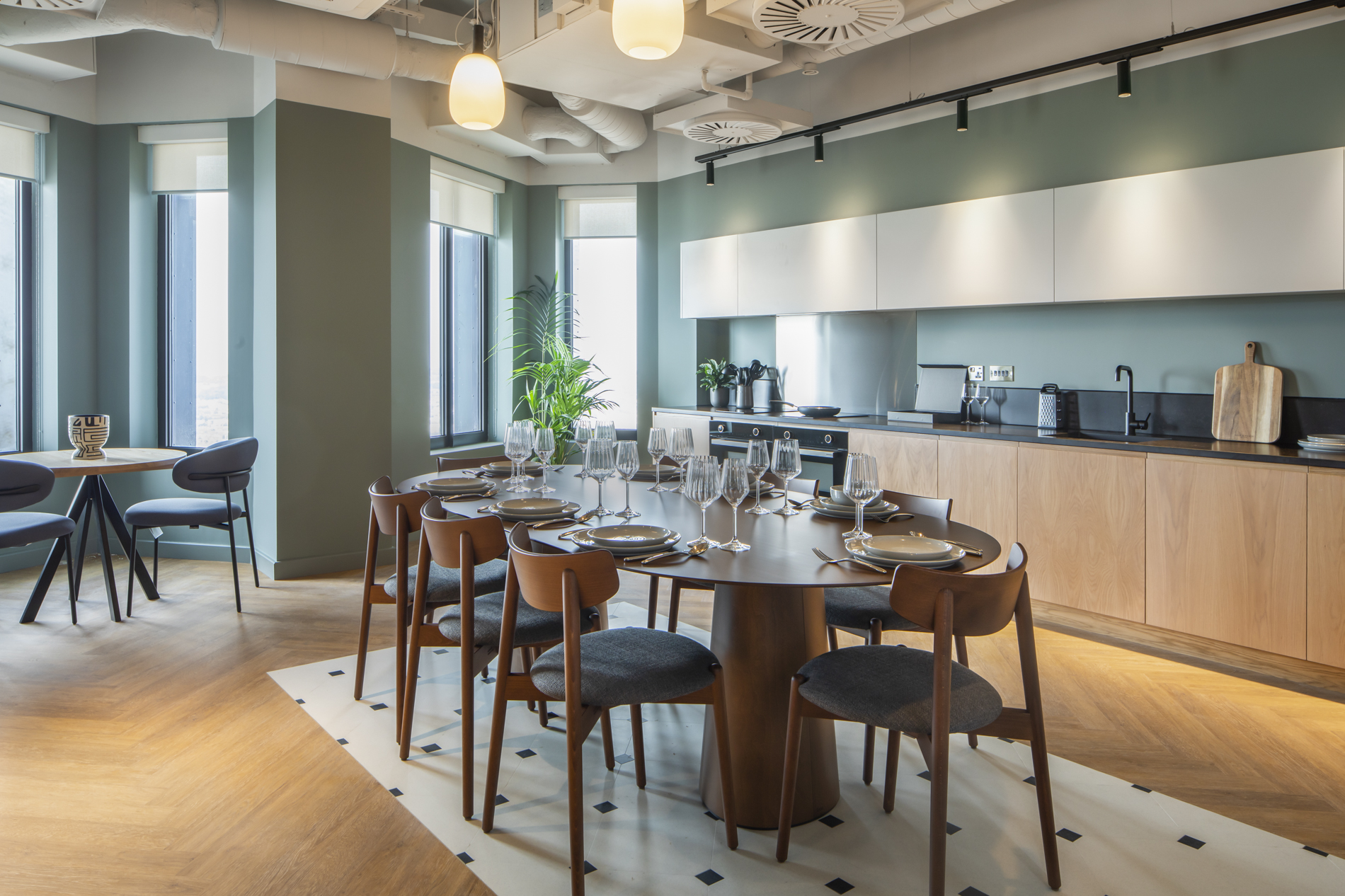 Image of Enclave Croydon, London