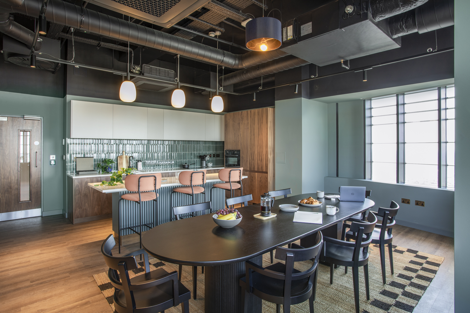 Image of Enclave Croydon, London