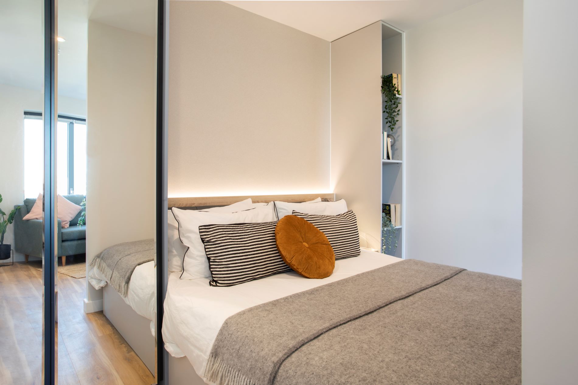 Image of Enclave Croydon, London