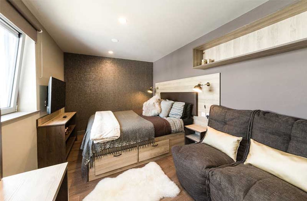 Image of Ernest Place, Durham