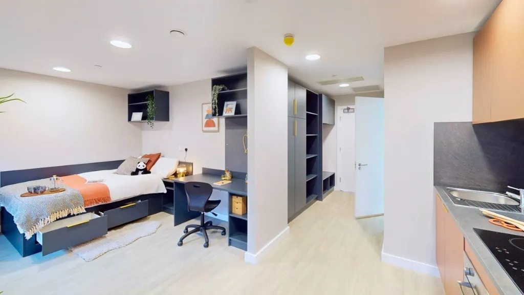 Image of Exchange Court, Leeds