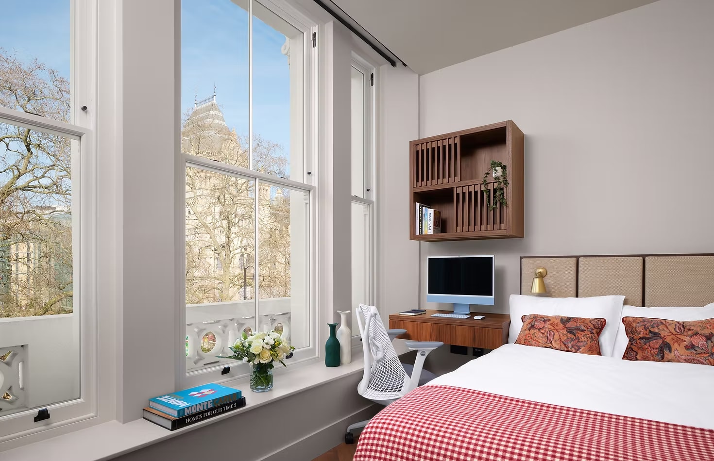 Image of Fifty One London