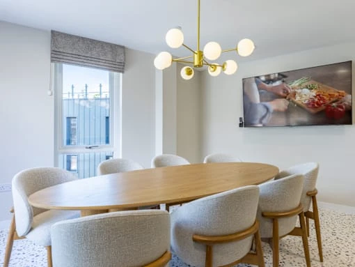 Image of Fitz & Knox, Cardiff