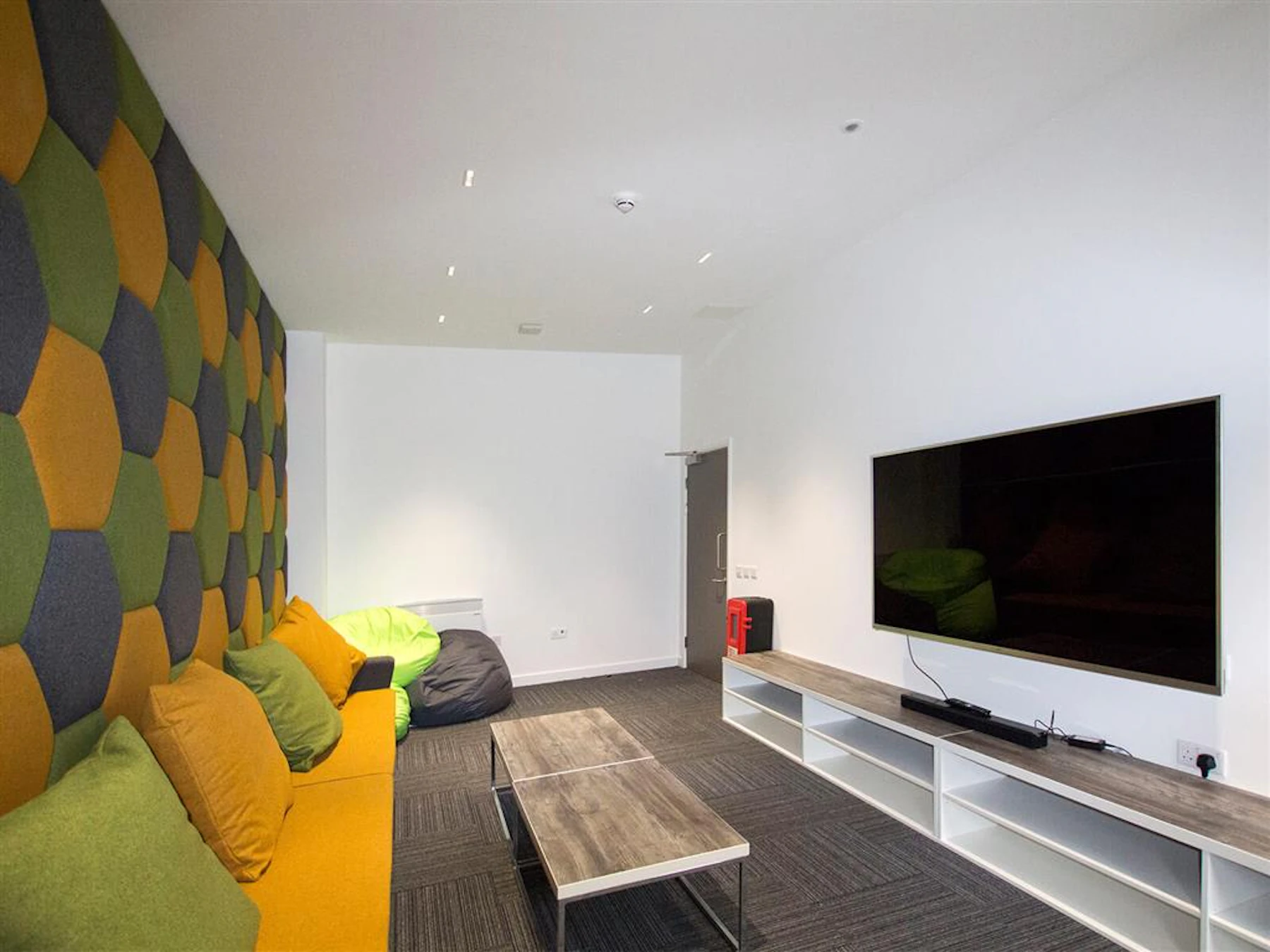 Image of Foundry Courtyard, Glasgow