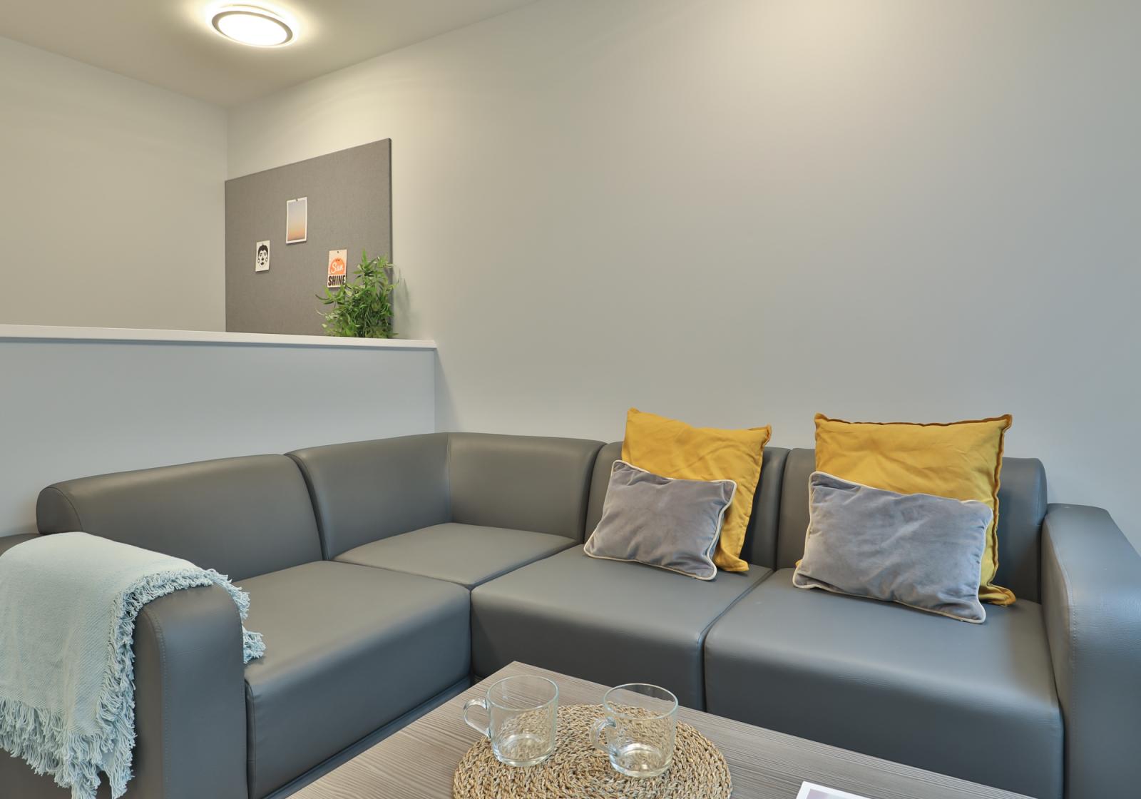 Image of Glassyard Building, London