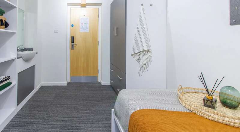 Image of Green Wood Court, Southampton