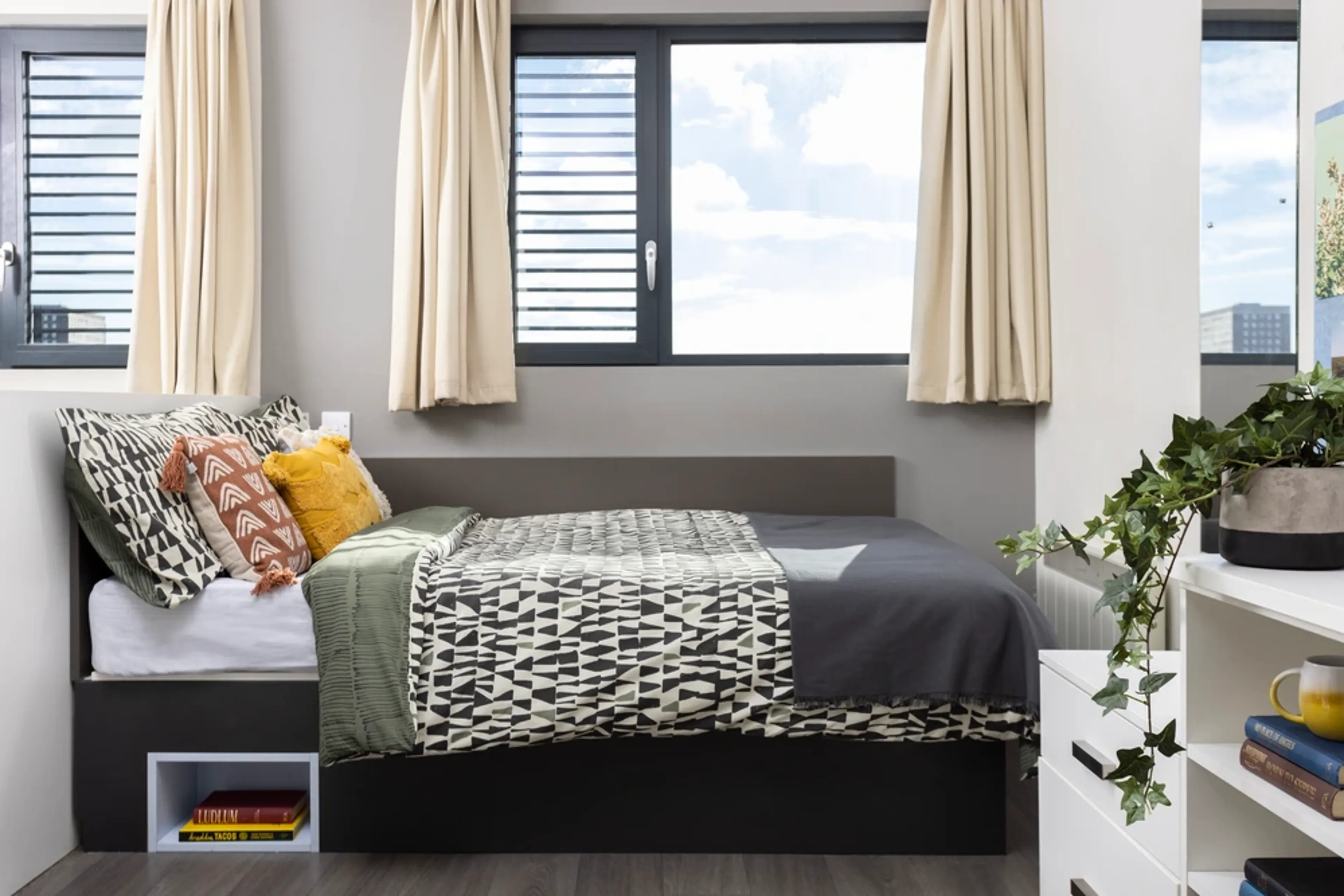 Image of Greetham Street, Portsmouth