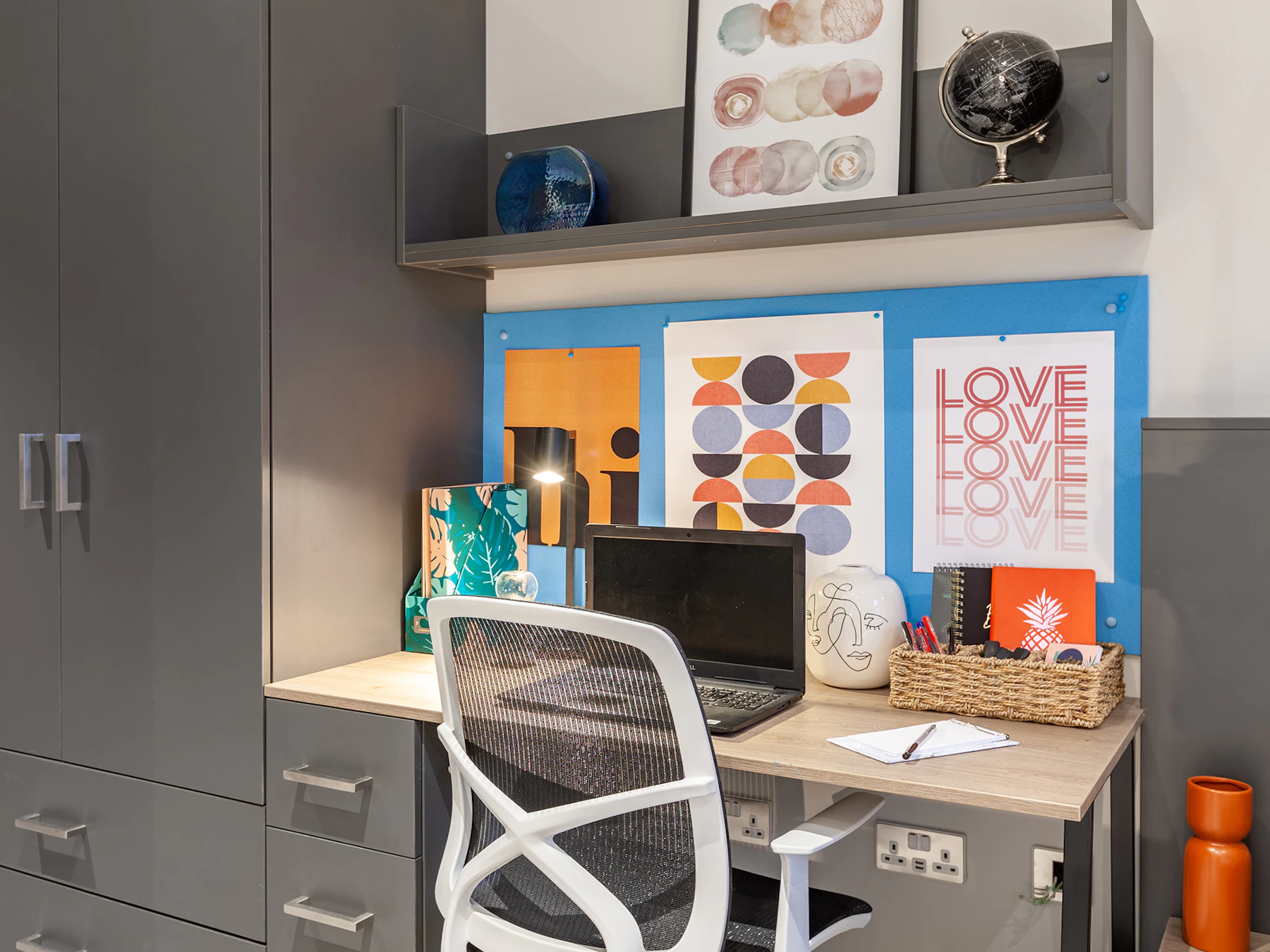 Image of Grosvenor House, London