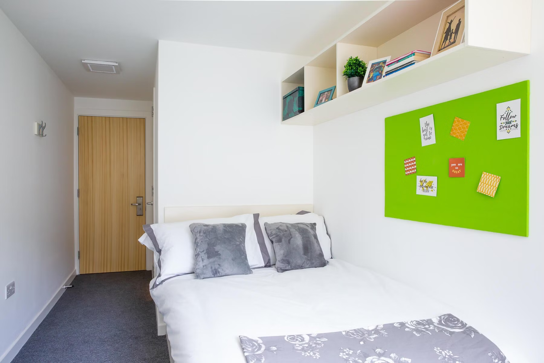 Image of Harbour Court, Bristol