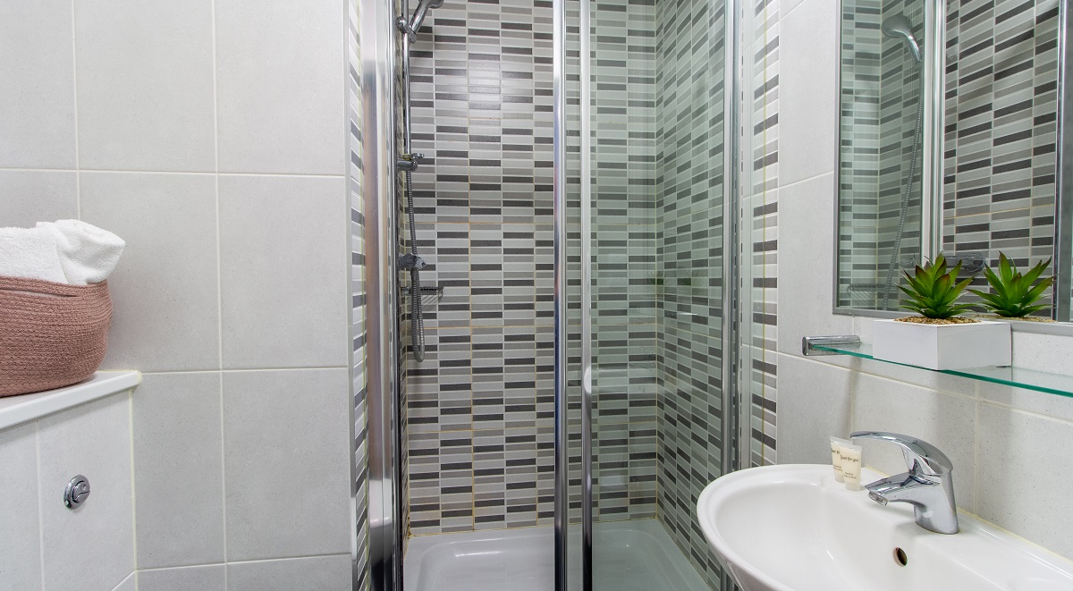 Image of Hatbox, Luton