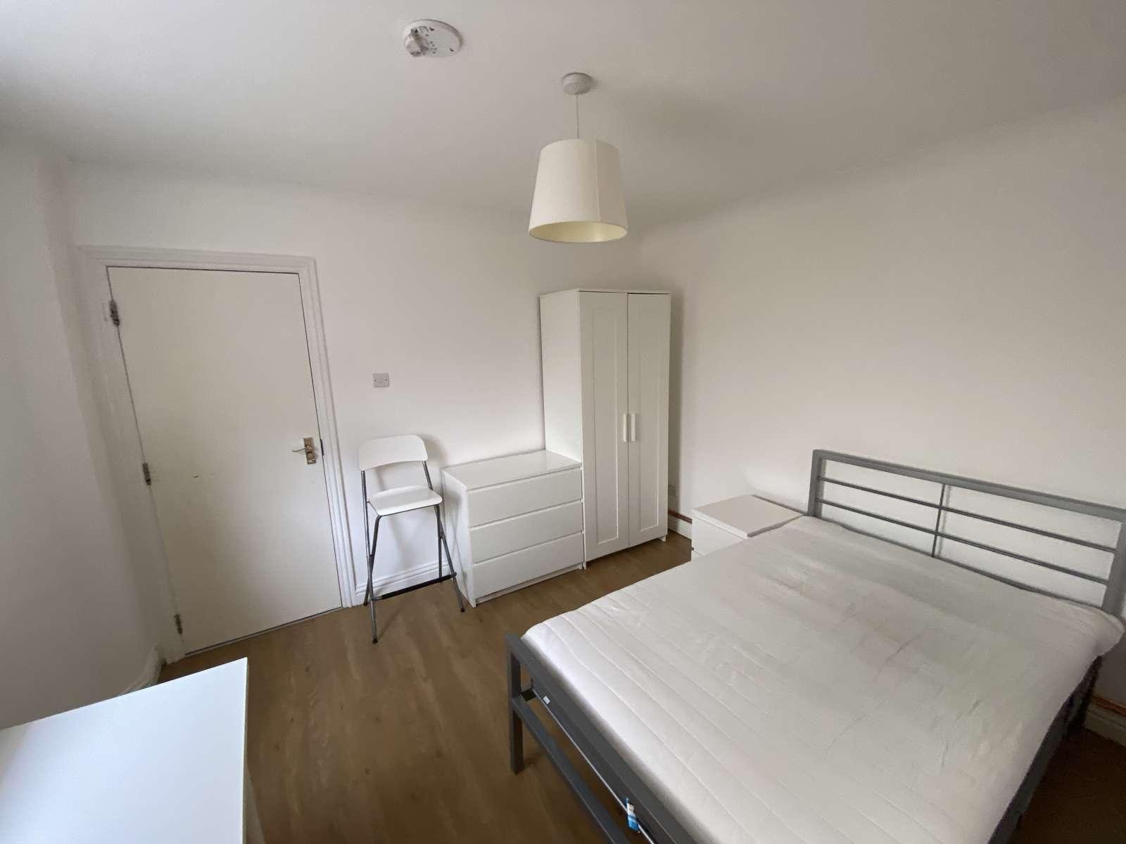 Image of Hook Road, London