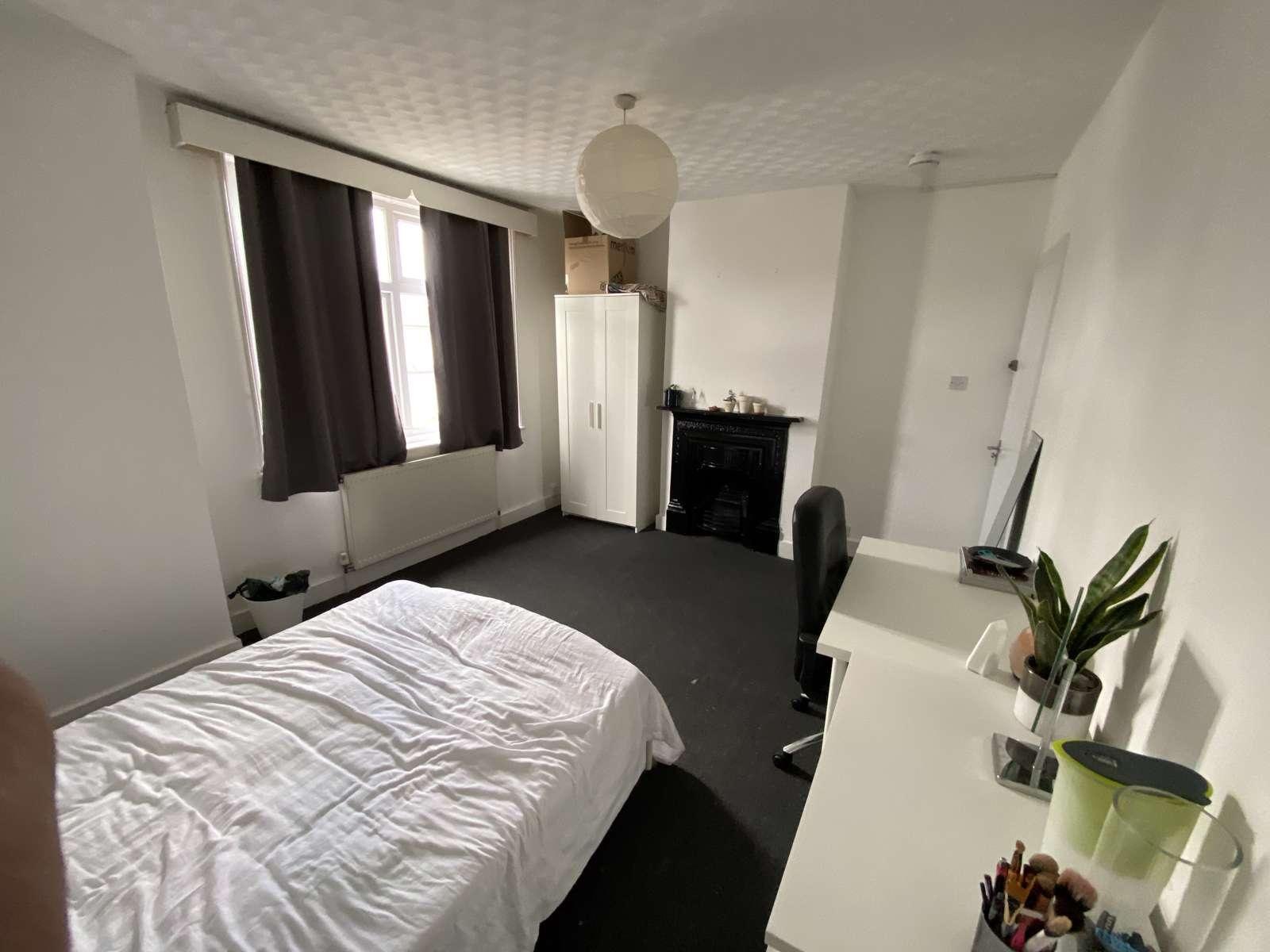 Image of Hook Road, London