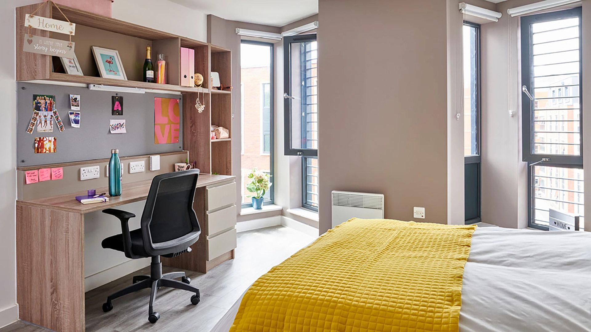 Image of Howard Gardens, Cardiff