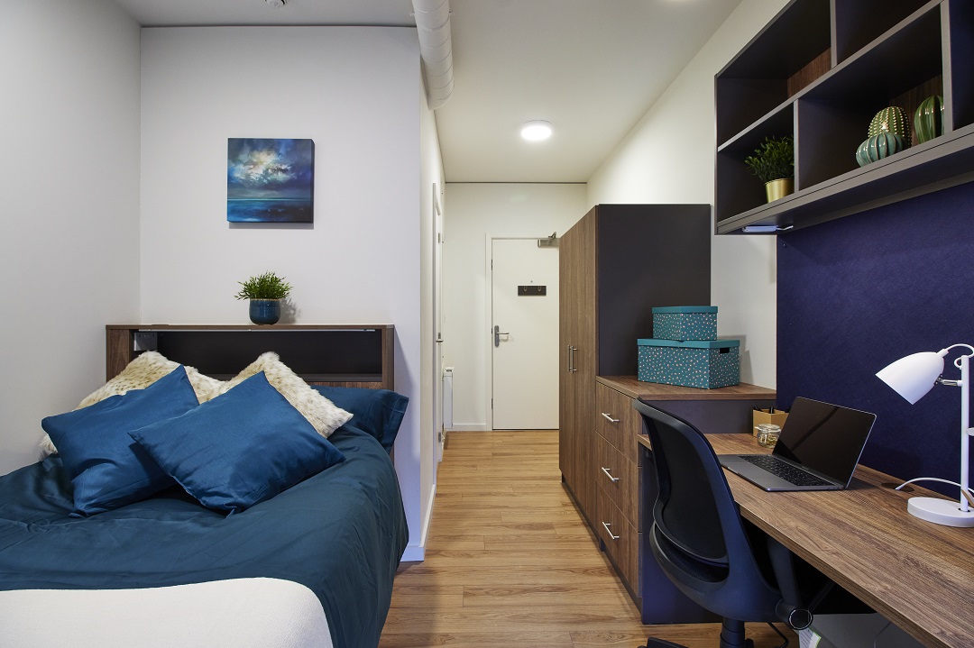 Image of Hox Park, Egham