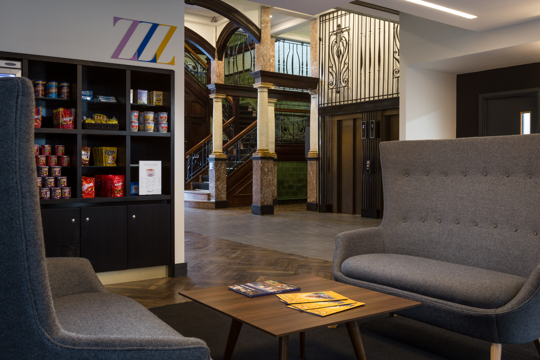 Image of Iconinc @ Roomzzz - Manchester Victoria